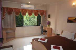 Hotel Poonam